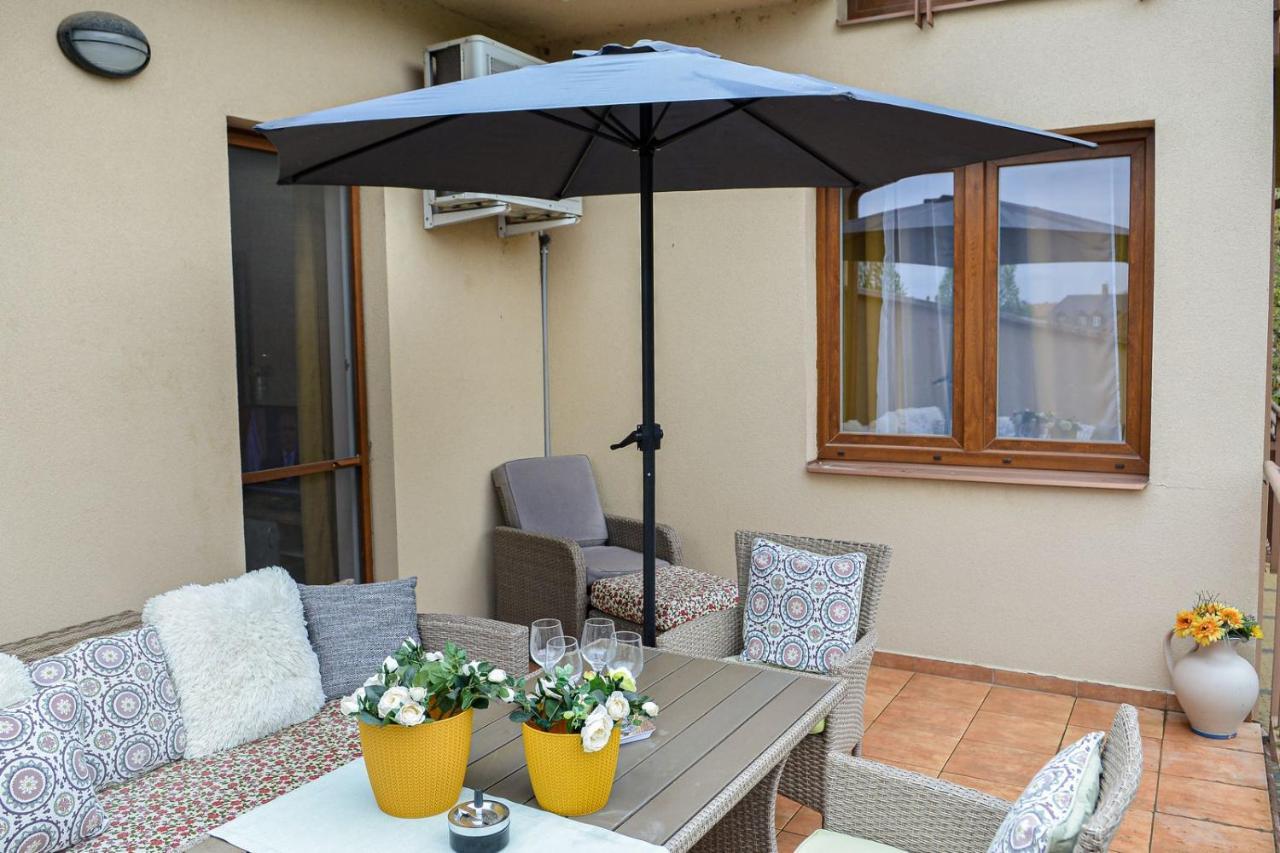 Unicum Apartman Hajdúszoboszló 外观 照片